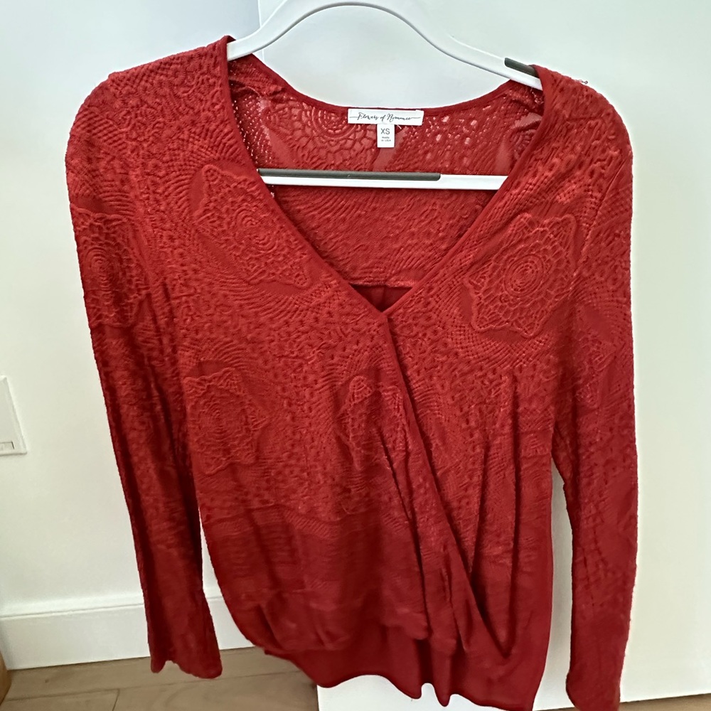 Long Sleeve Patterned Top - image 1